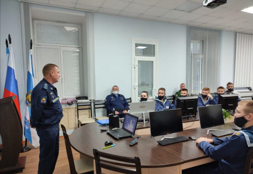 Профориентационная встреча обучающихся 10-х классов с представителями высших учебных заведений Военно-воздушных сил Российской Федерации. 