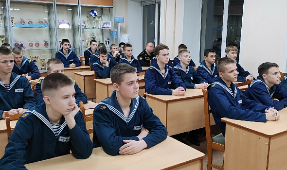 Профориентационная встреча кадет 9-11 классов с представителем ФГКВОУ ВО "Военный ордена Жукова университет радиоэлектроники"